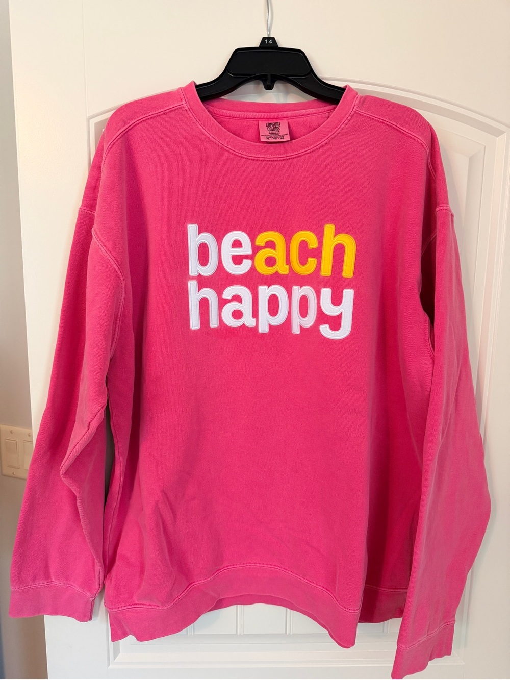 Comfort Colors Pink "Beach Happy" Crewneck Sweatshirt NWOT